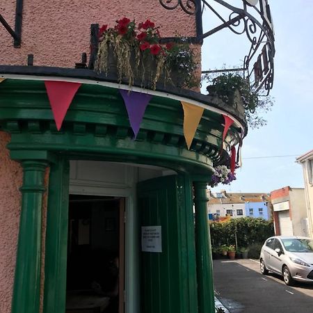 Dolphin Hotel Public House Уеймут Екстериор снимка